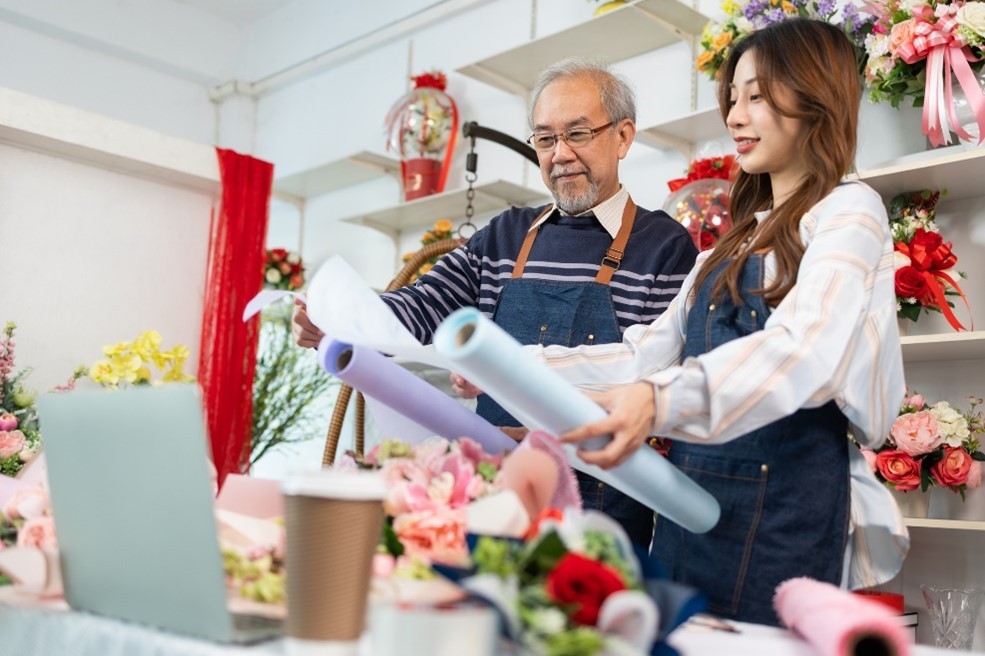  Solo 401(k) vs SEP IRA | Insight Wealth Strategies