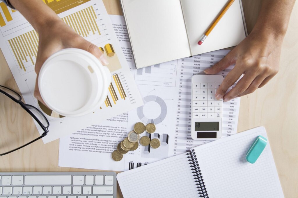 Financial Wellness (Explanation, Tips & Benefits)