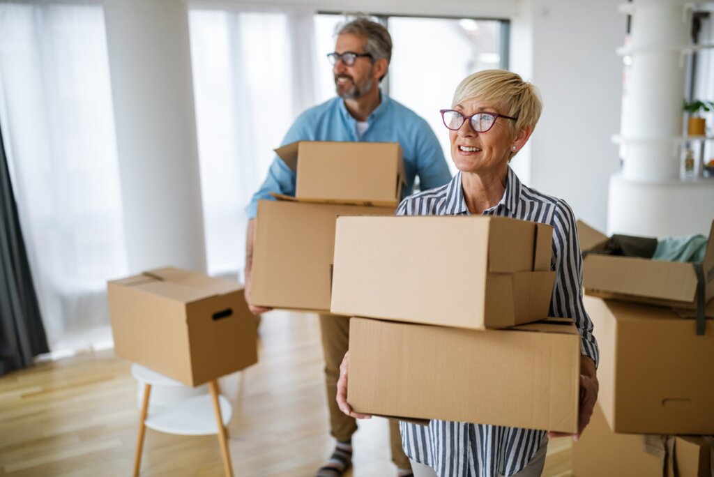 Relocating in Retirement: Financial Considerations for Downsizing or Upsizing